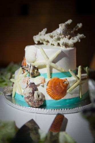 la mansion wedding-cake-shell-decoration